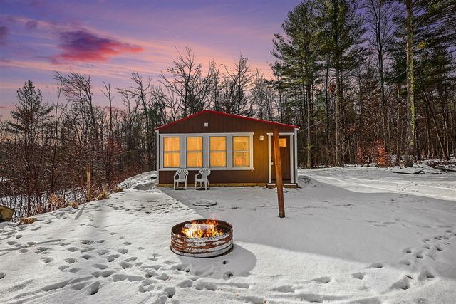 7364 N Northern Drive, Pentwater, MI 49449