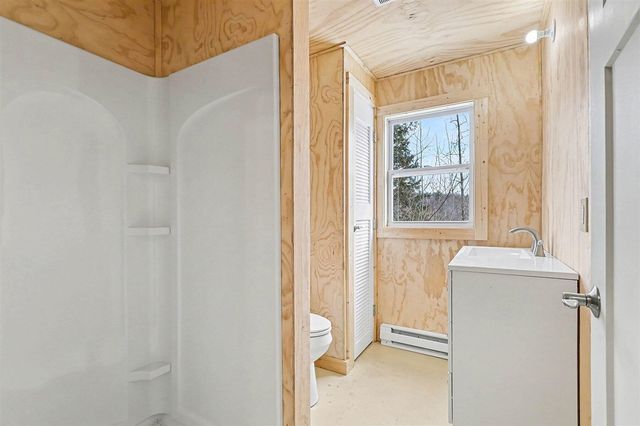 7364 N Northern Drive, Pentwater, MI 49449