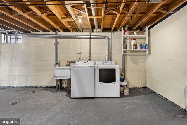 1207 WHITE MILLS RD, Catonsville, MD 21228