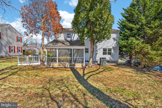 1207 WHITE MILLS RD, Catonsville, MD 21228