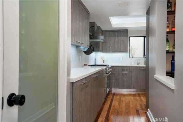 2307 Fox Hills 105, Los Angeles, CA 90064