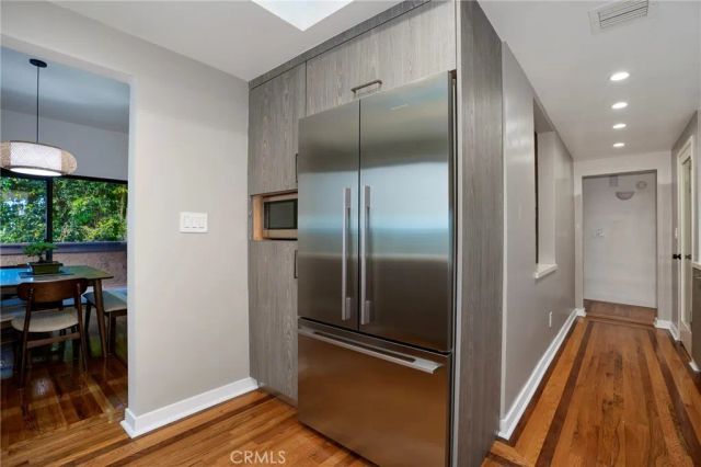 2307 Fox Hills 105, Los Angeles, CA 90064
