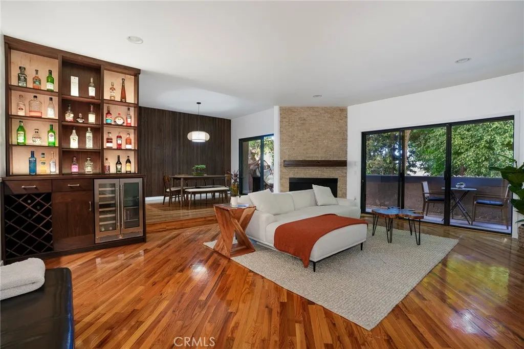 2307 Fox Hills 105, Los Angeles, CA 90064