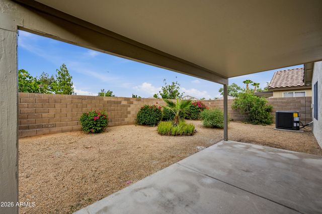 1820 E COUNTRYWALK Lane, Chandler, AZ 85225