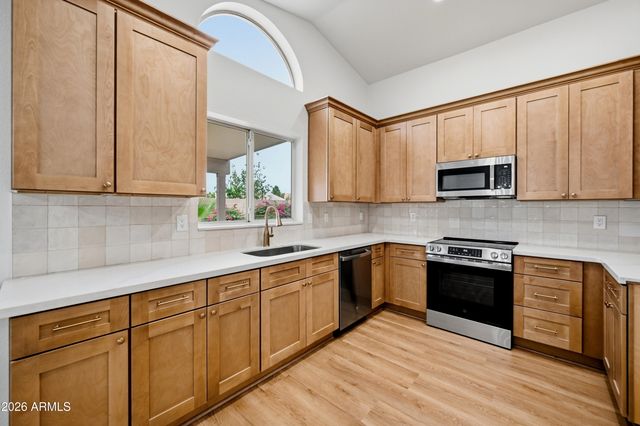 1820 E COUNTRYWALK Lane, Chandler, AZ 85225