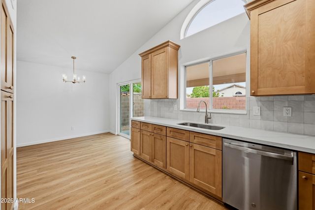 1820 E COUNTRYWALK Lane, Chandler, AZ 85225