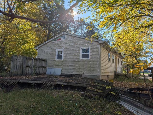 9218 W 155th Avenue, Lowell, IN 46356