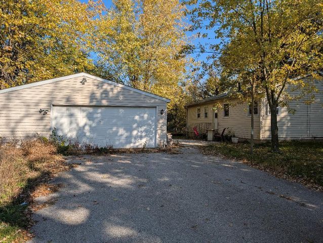 9218 W 155th Avenue, Lowell, IN 46356