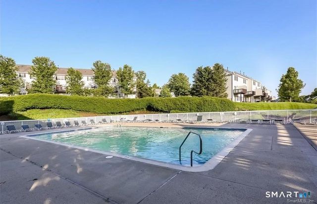 1303 Bradford Drive 1303, Danbury, CT 06811