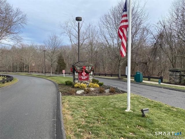 1303 Bradford Drive 1303, Danbury, CT 06811