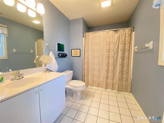 1303 Bradford Drive 1303, Danbury, CT 06811