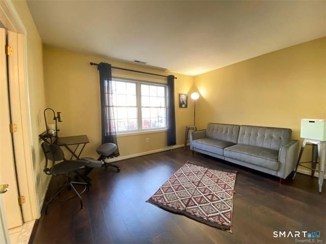 1303 Bradford Drive 1303, Danbury, CT 06811