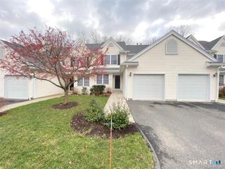 1303 Bradford Drive 1303, Danbury, CT 06811