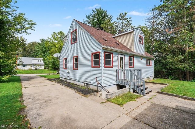 742 Avondale Street, Kent, OH 44240