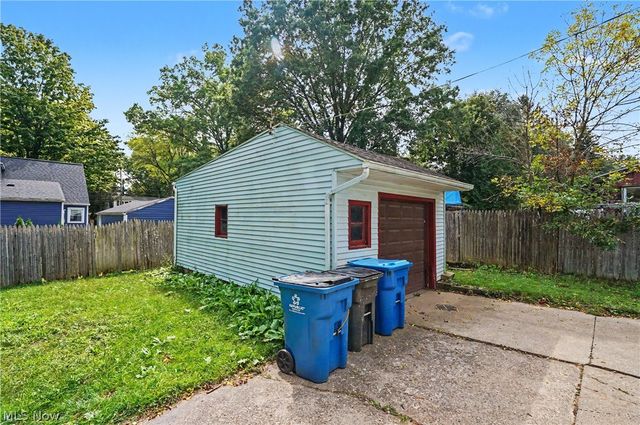 742 Avondale Street, Kent, OH 44240