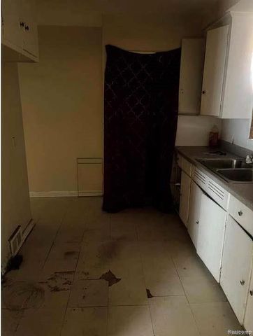 19338 Waltham Street, Detroit, MI 48205