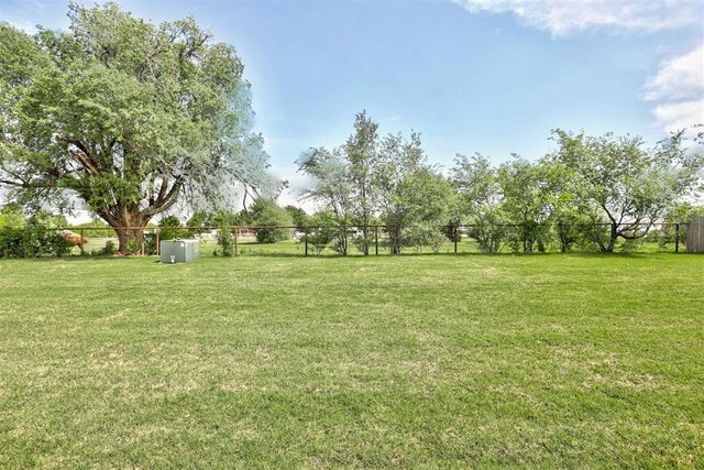 11613 SW 55th Street, Mustang, OK 73064
