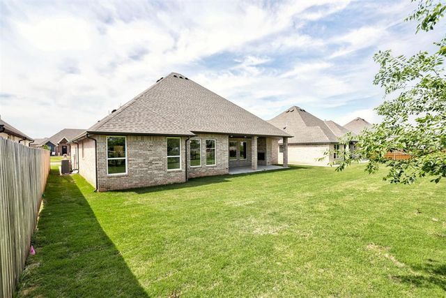 11613 SW 55th Street, Mustang, OK 73064