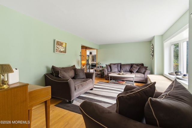 822 York Road, Brick, NJ 08724