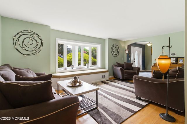 822 York Road, Brick, NJ 08724