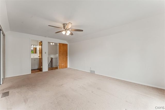 9 Foxberry Lane, Clay, NY 13090