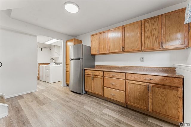 9 Foxberry Lane, Clay, NY 13090