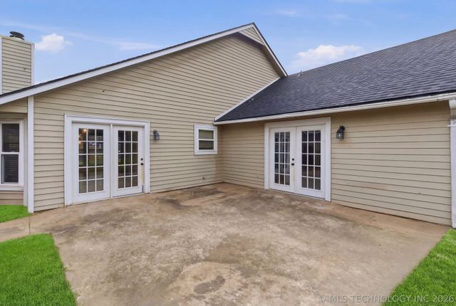 7622 S Trenton Avenue, Tulsa, OK 74136