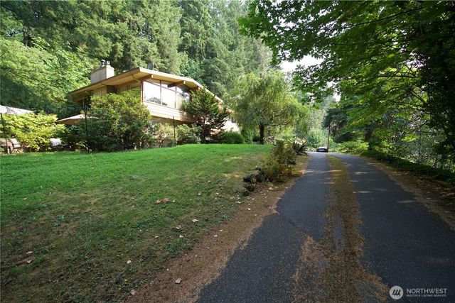 15440 SE May Valley Road, Renton, WA 98059