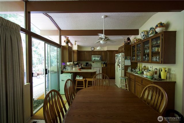 15440 SE May Valley Road, Renton, WA 98059