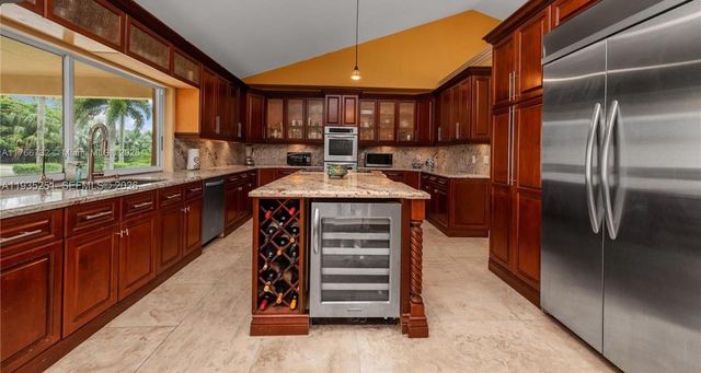 19701 SW 197th Ave, Miami, FL 33187