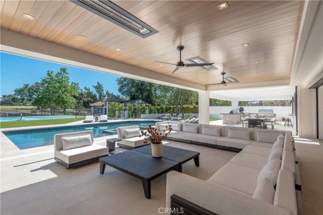 4400 OAK PLACE, Westlake Village, CA 91362