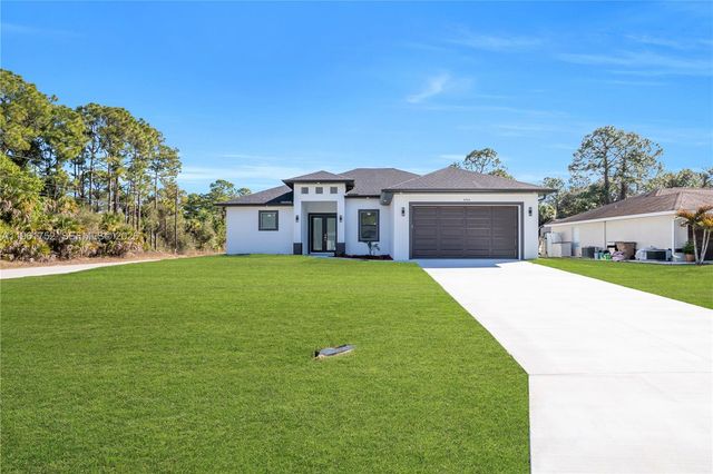 4703 Sara AVE N, Lehigh Acres, FL 33971