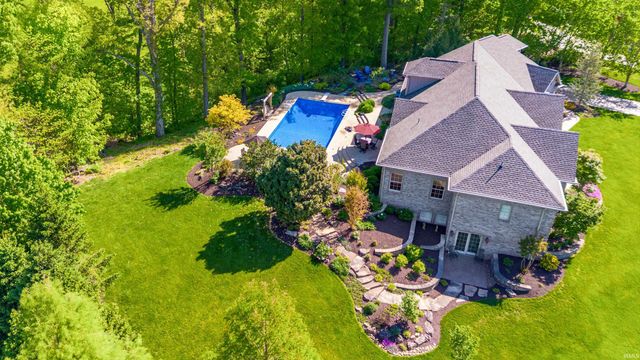 11630 Cedarwood Court, Evansville, IN 47712