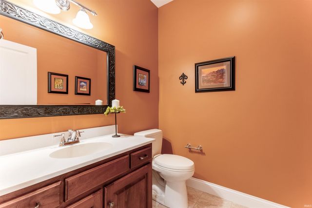 11630 Cedarwood Court, Evansville, IN 47712