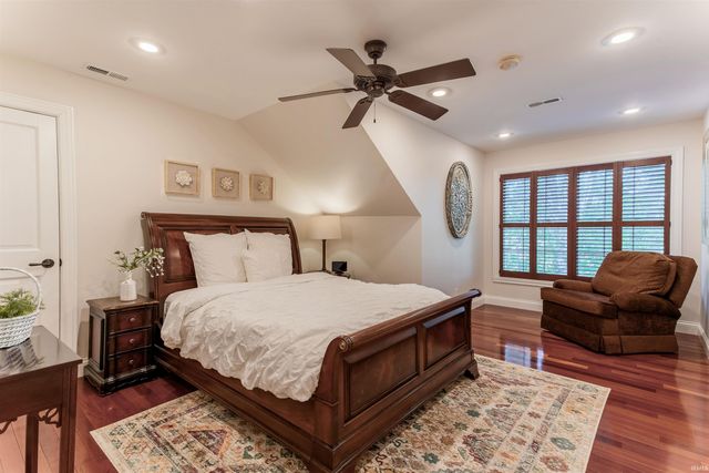 11630 Cedarwood Court, Evansville, IN 47712