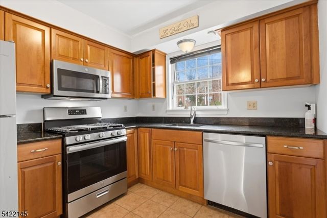 179 Roseland Ave 7, Caldwell Boro Twp., NJ 07006