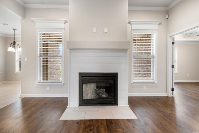 102 Sanibel Circle, Little Rock, AR 72210