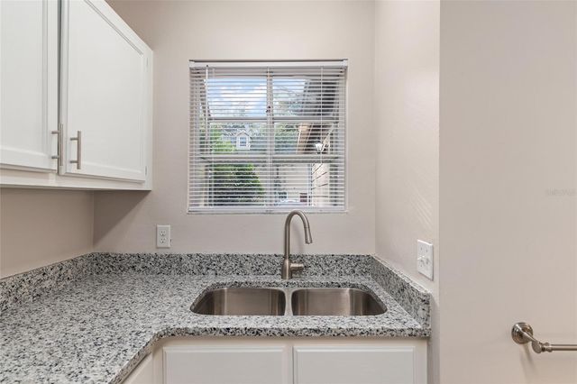 9755 SW 52ND ROAD, Gainesville, FL 32608