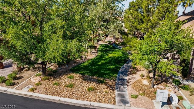 10000 Charlemont Drive, Las Vegas, NV 89134