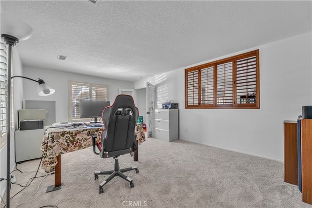 837 Vandal Way, Palmdale, CA 93551