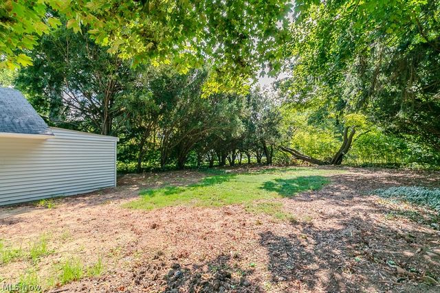 9042 Lake Shore Boulevard, Mentor, OH 44060