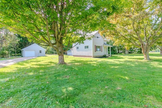9042 Lake Shore Boulevard, Mentor, OH 44060