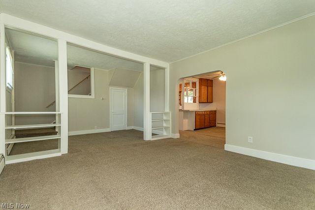 9042 Lake Shore Boulevard, Mentor, OH 44060