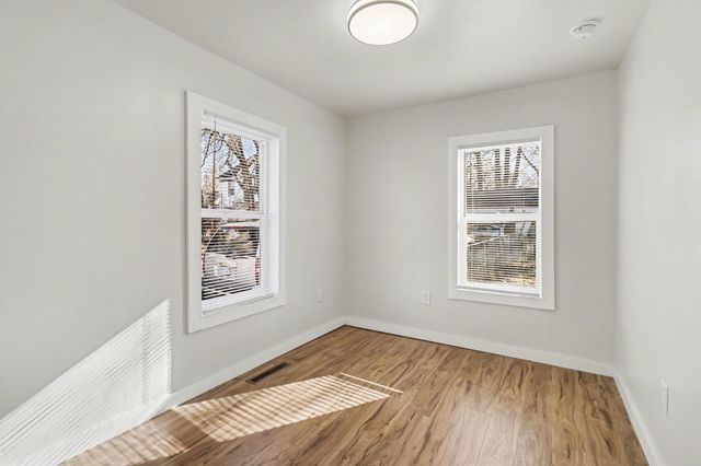 620 Charlotte Avenue, Kalamazoo City, MI 49048