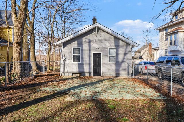 620 Charlotte Avenue, Kalamazoo City, MI 49048