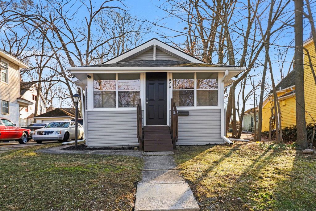 620 Charlotte Avenue, Kalamazoo City, MI 49048