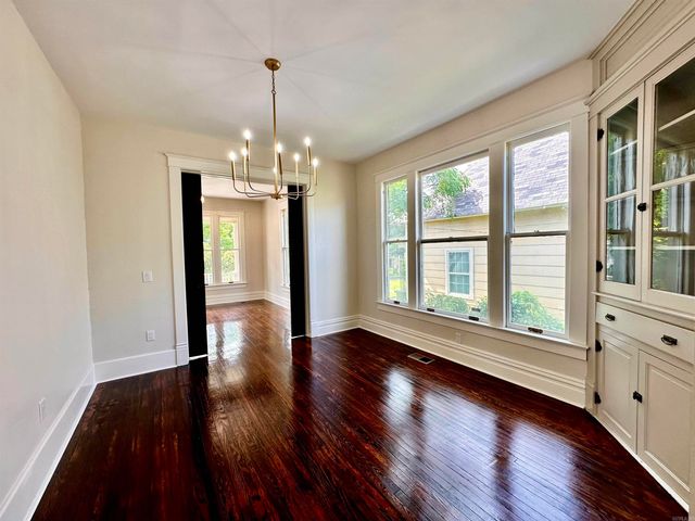 2613 S State Street, Little Rock, AR 72206