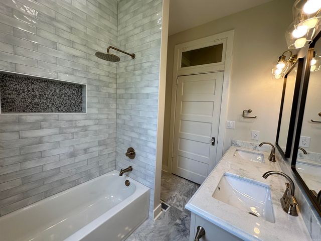 2613 S State Street, Little Rock, AR 72206