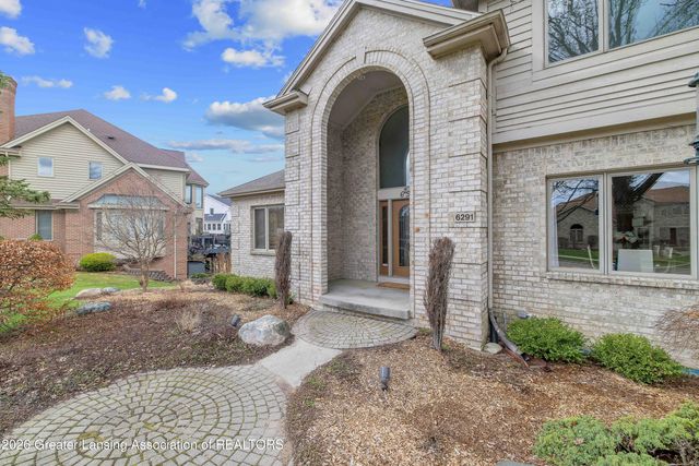 6291 Pine Hollow Drive, East Lansing, MI 48823