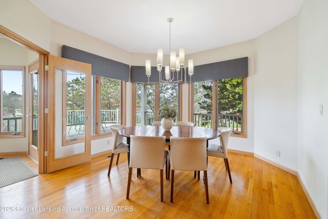 6291 Pine Hollow Drive, East Lansing, MI 48823